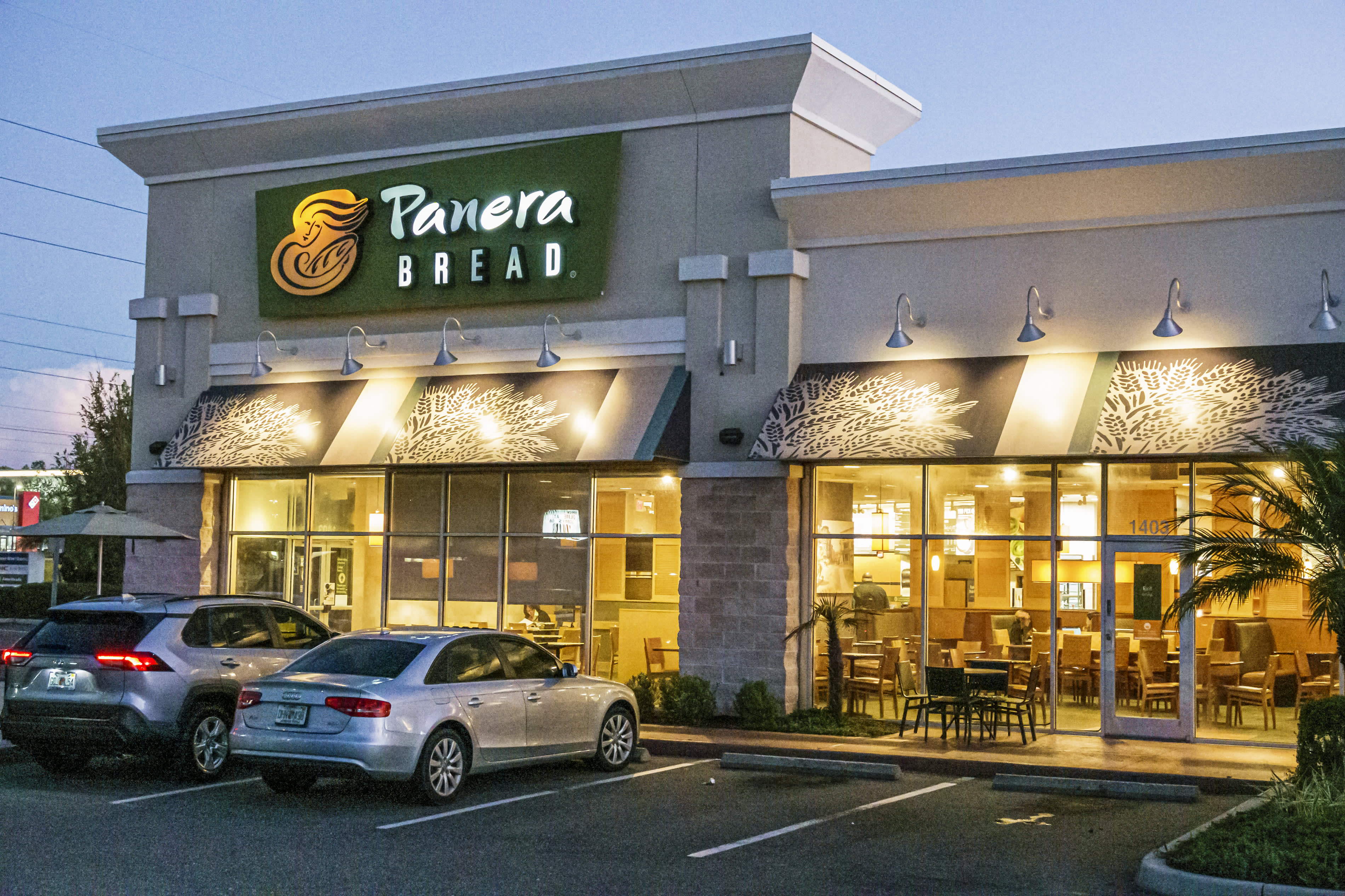 Panera Bread announces SPAC investment, will return to the public markets throug..