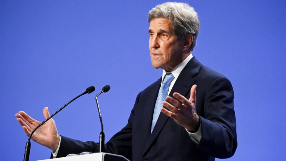 U.S. climate envoy John Kerry speaks during a joint China and US statement on a declaration enhancing climate action, at the COP26 climate conference in Glasgow, Britain November 10, 2021.