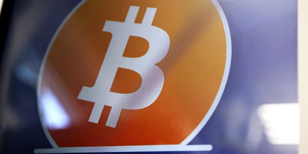 Bitcoin rallies above $27,000 after SEC sues Coinbase, alleging its an unregistered broker