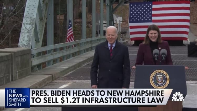 Biden hits the road to sell his infrastructure plan
