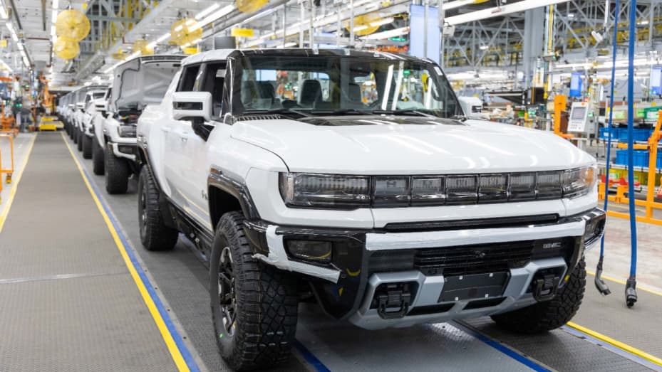 GM Hummer EV production in Detroit