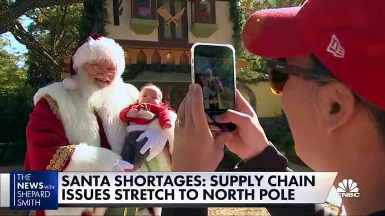 Santa shortage could hit around holiday