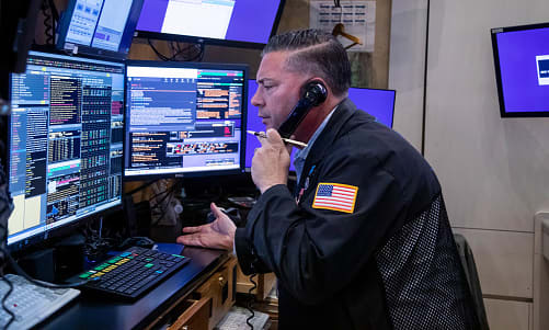 Picture - Stock futures move higher after Friday's big sell-off, investors monitor omicron Covid variant