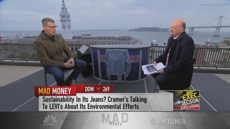 Watch Jim Cramer's full interview with Levi's CEO Chip Bergh