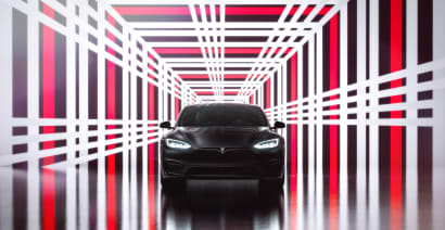 Elon Musk says Tesla Model S Plaid may launch in China in March 