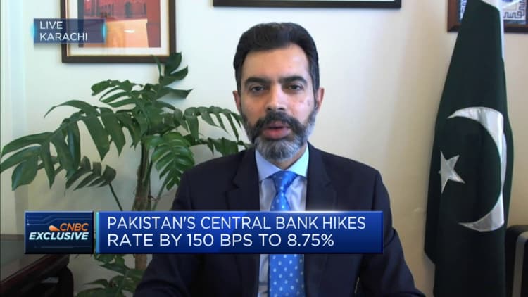 Pakistan's central bank explains why it's dialing back stimulus sooner than expected