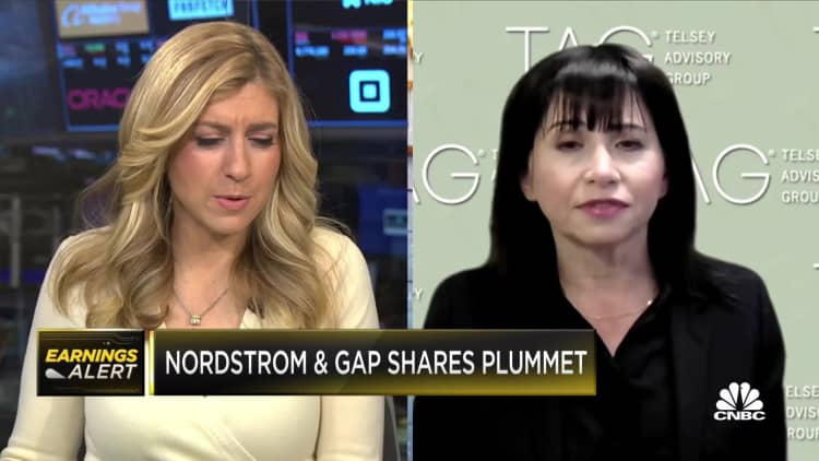 Retail guru Dana Telsey says supply chain pressures contributed to Nordstrom, Gap shares plummeting
