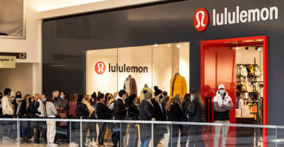 Bernstein downgrades Lululemon, warns a reset is coming for the apparel stock