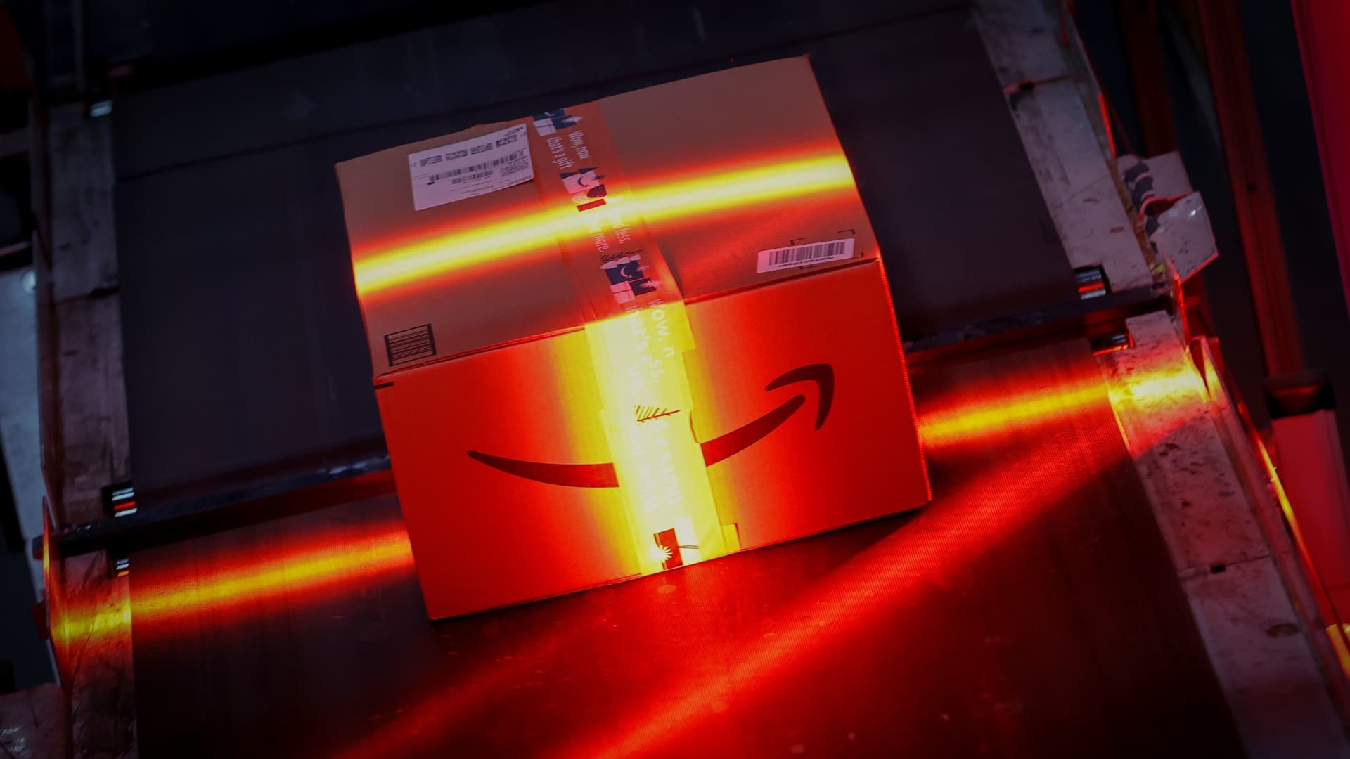 Amazon acquires e-commerce program commence-up Veeqo