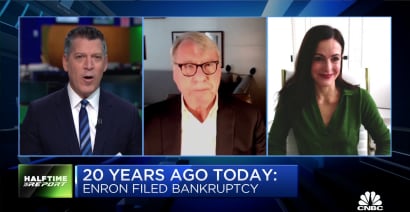 Watch CNBC's full interview with Kynikos' Jim Chanos and journalist Bethany McLean on Enron's fall