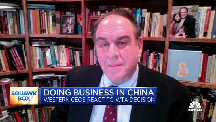 Diplomatic Olympic boycott 'makes a lot of sense': Leadership expert Sonnenfeld on China
