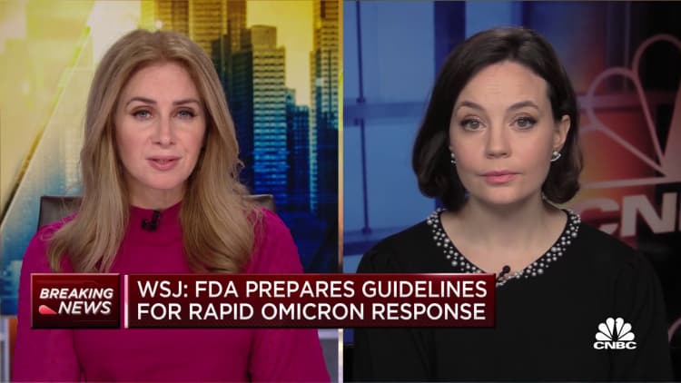FDA prepares for rapid review of omicron vaccines and drugs: WSJ