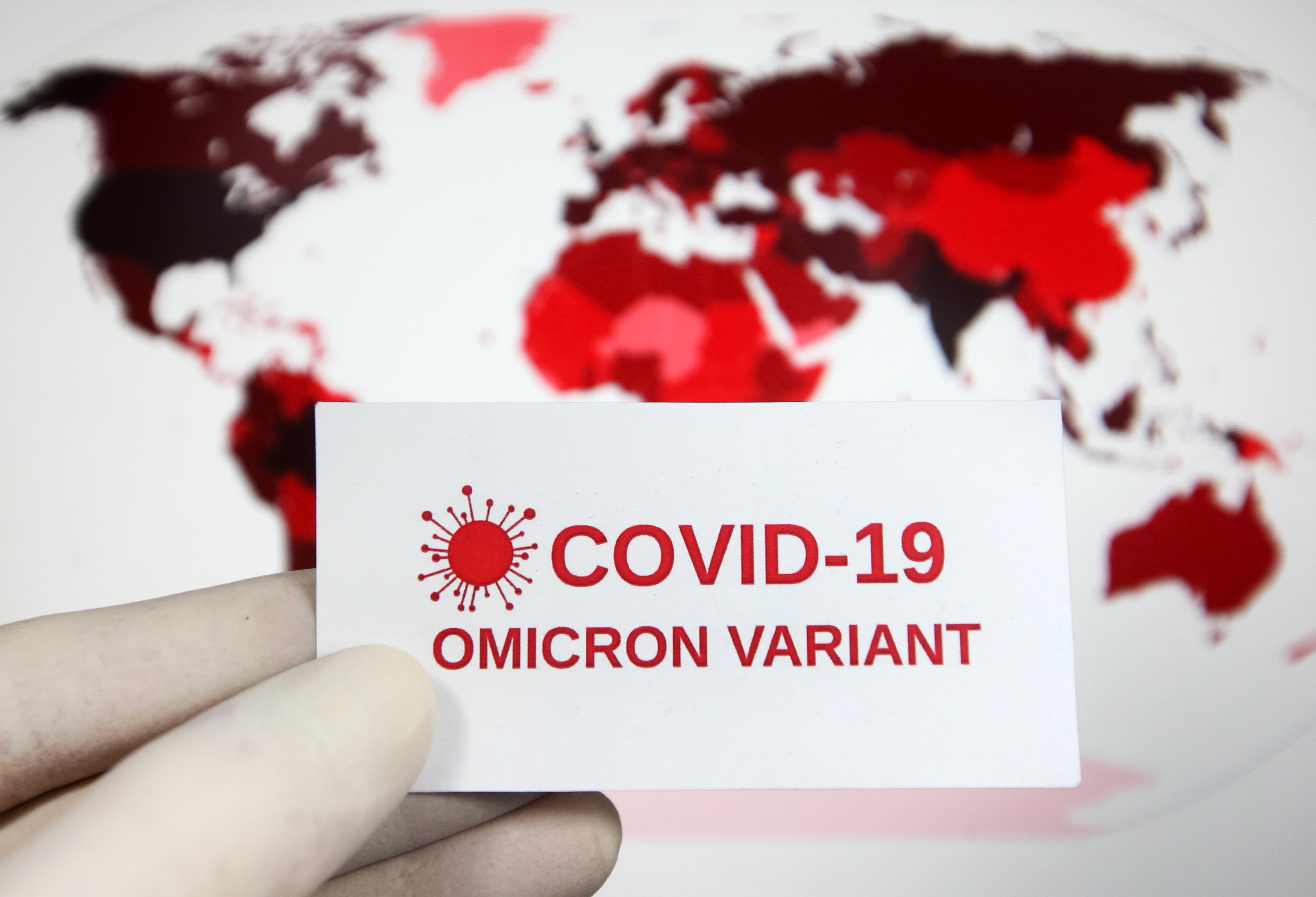 Omicron Covid variant poses greater risk for the unvaccinated, former White Hous..