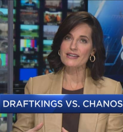 Short seller Jim Chanos reveals he's betting against DraftKings