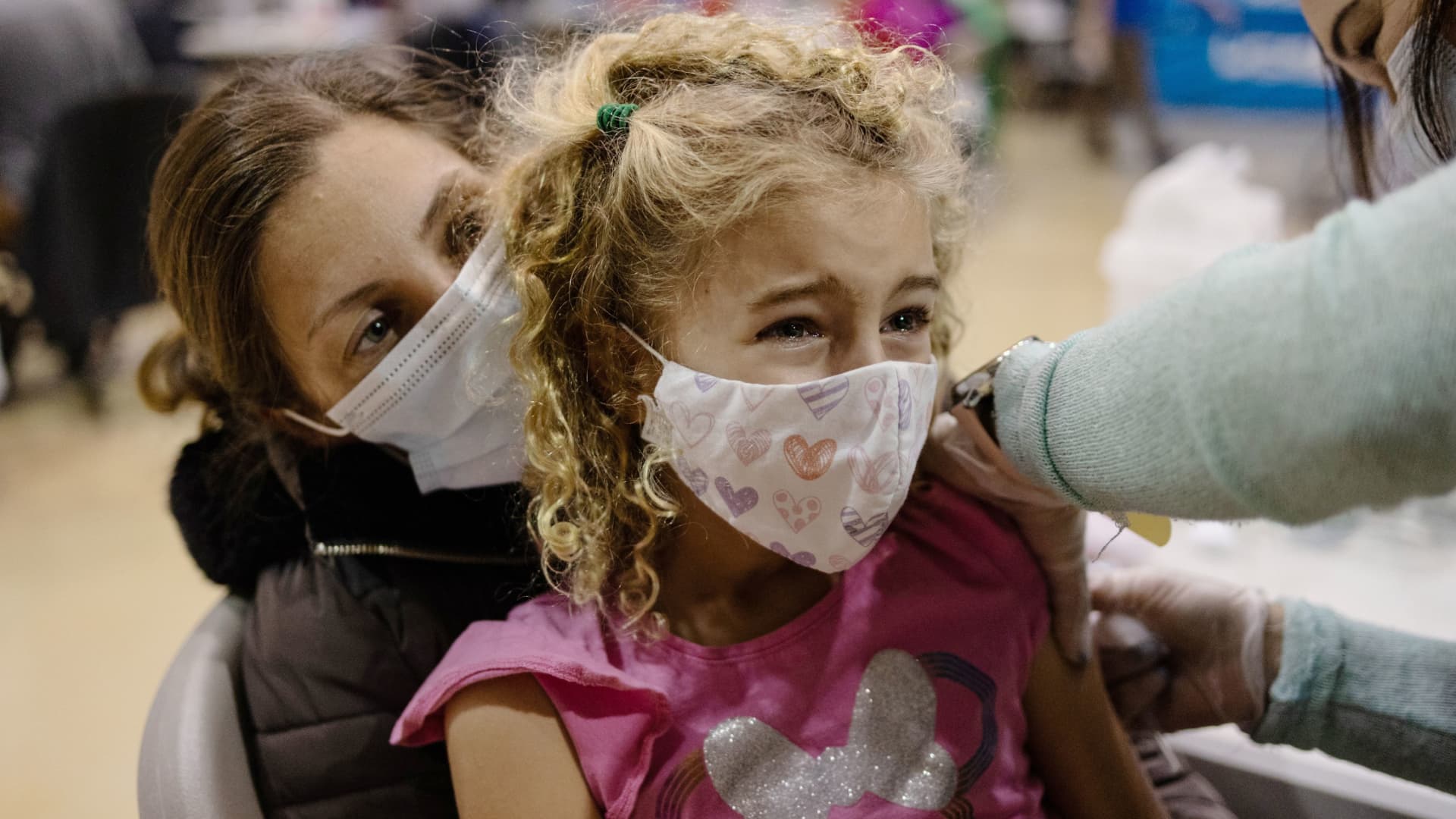 Brooke Knippenberg, 6, receives the Pfizer-BioNTech coronavirus disease (COVID-19) vaccine in Lansdale, Pennsylvania, U.S., December 5, 2021.