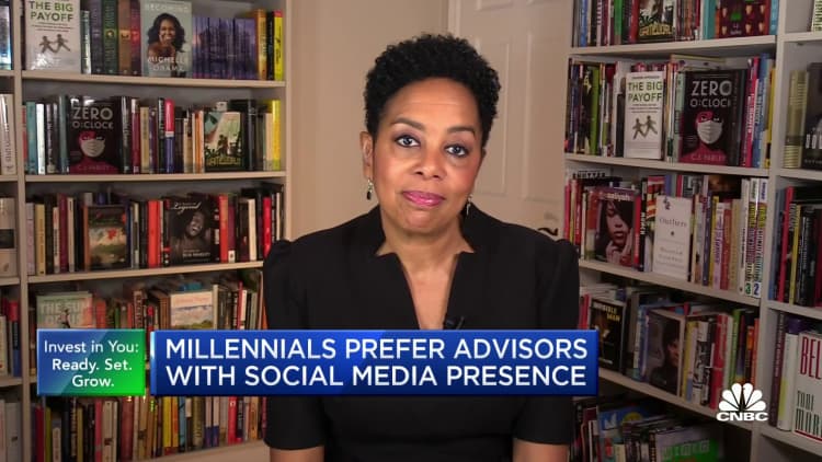 Millennials prefer financial advisors with social media presence