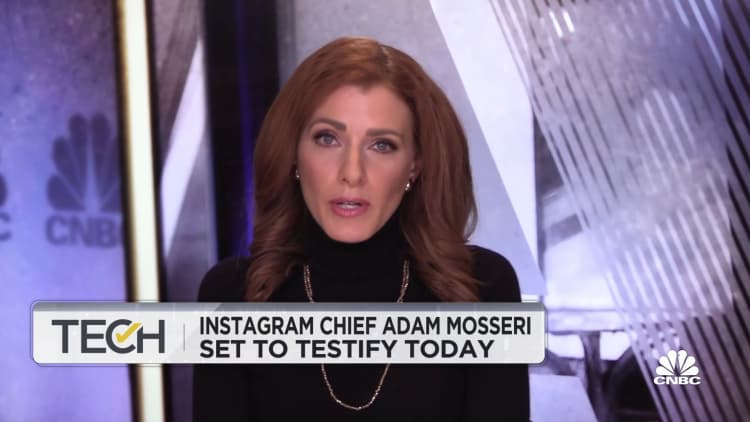Numerous executives leave Meta; Instagram chief Adam Mosseri testifies on Capitol Hill