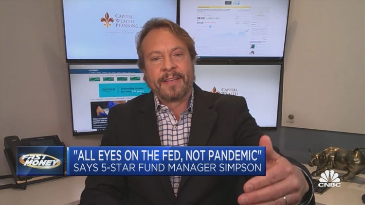 Markets focus on the Fed, not the pandemic says 5-star fund manager Kevin Simpson