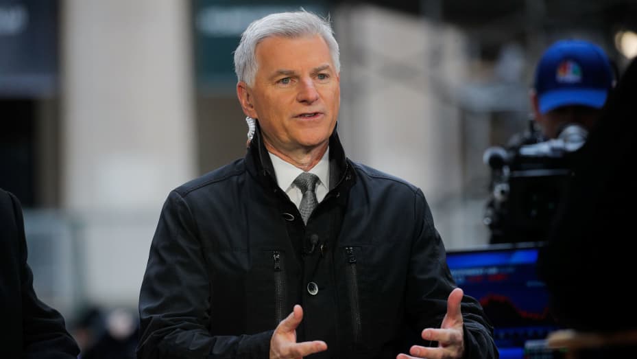 Southwest Airlines Executive Vice President Bob Jordan speaks as he is interviewed by CNBC outside the New York Stock Exchange (NYSE) in New York City, U.S., December 9, 2021.