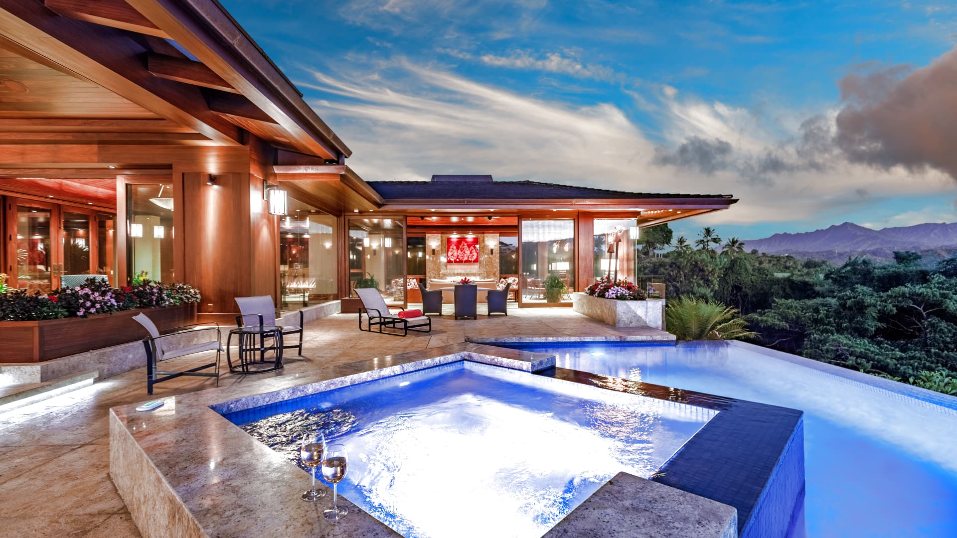 This $23.5 million mansion in Kauai recently sold to guitarist Carlos Santana.