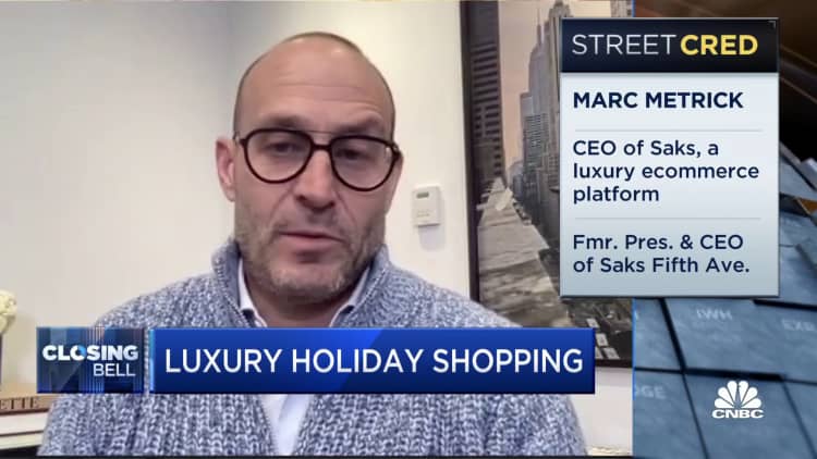 About 60% of consumers said they would shop prior to Thanksgiving, says Saks CEO