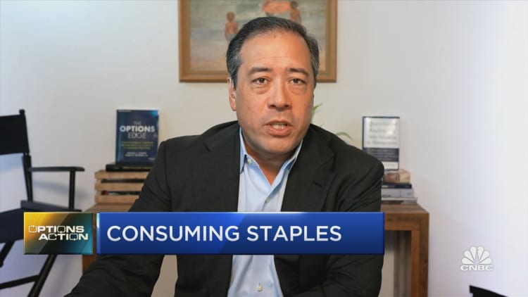 Mike Khouw lays out his call to action on the consumer
