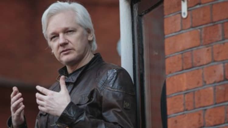 U.S. wins appeal to extradite WikiLeaks Founder Julian Assange on espionage charges