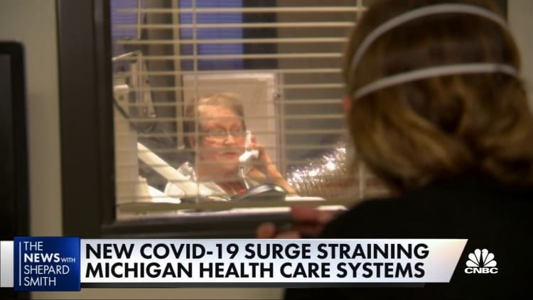 Michigan sets pandemic record for Covid-19 hospitalizations