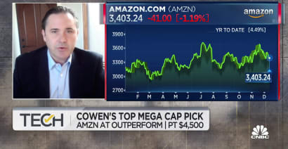 Amazon's e-commerce business and rising margins will move shares higher in 2022, Cowen analyst