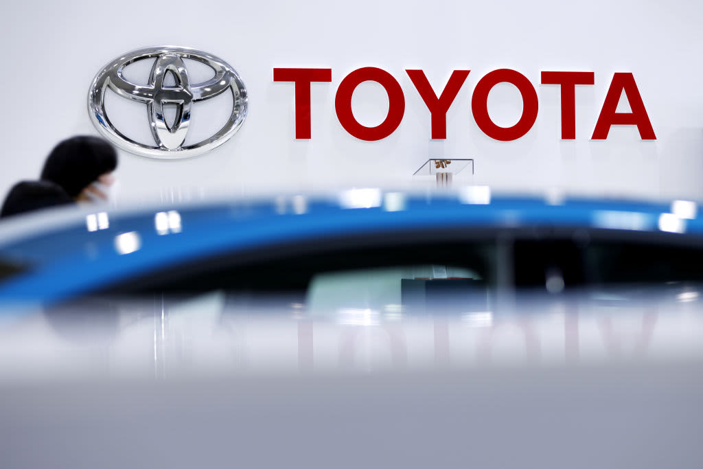 Toyota CEO announces automaker’s battery EV plans