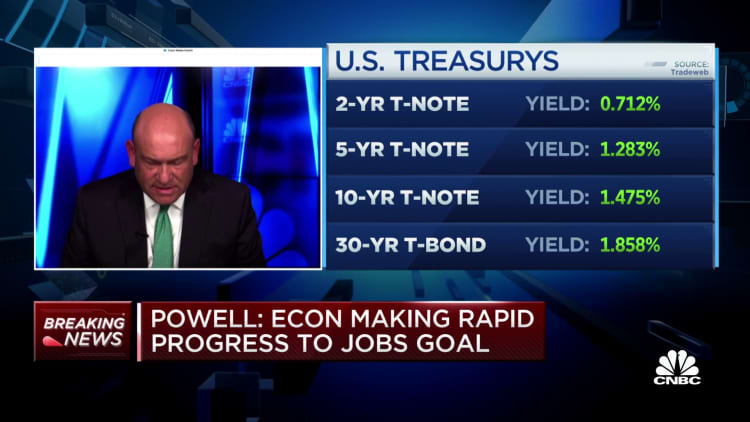 The economy is so strong, there's no need for a long delay between taper and raising rates: Powell