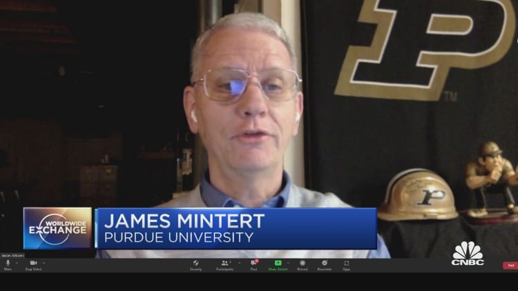 Purdue's James Mintert on the reasons why farmer sentiment is at an all-year low