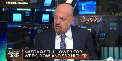 Jim Cramer is worried about retail because of the omicron Covid variant