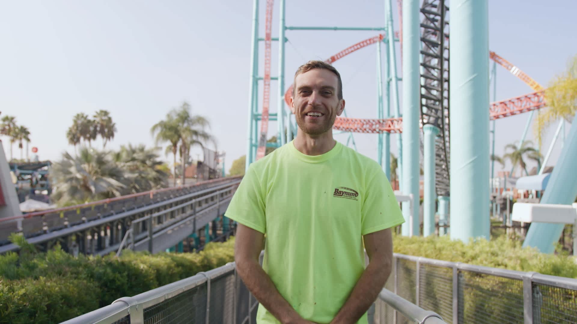 On the job: What it takes to earn ,000 per year painting roller coasters in Kentucky—and around the world