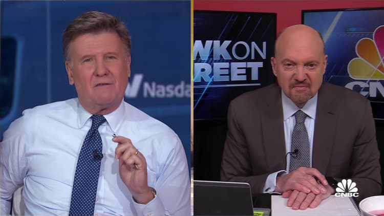 Jim Cramer says market negativity is 'unfounded', not buying talks of stagflation