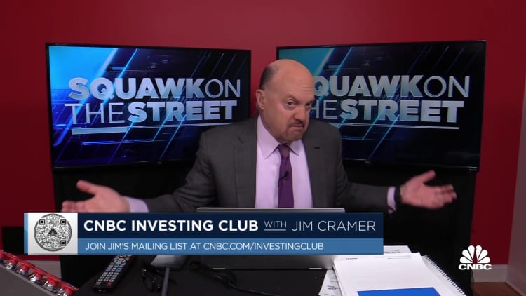 Jim Cramer still believes markets will see a 'Santa rally' before 2022