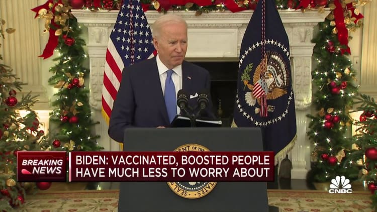 Biden administration ramping up testing efforts as omicron variant spreads