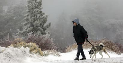 Snow expected to continue as winter storm warnings extend from Seattle to San Diego