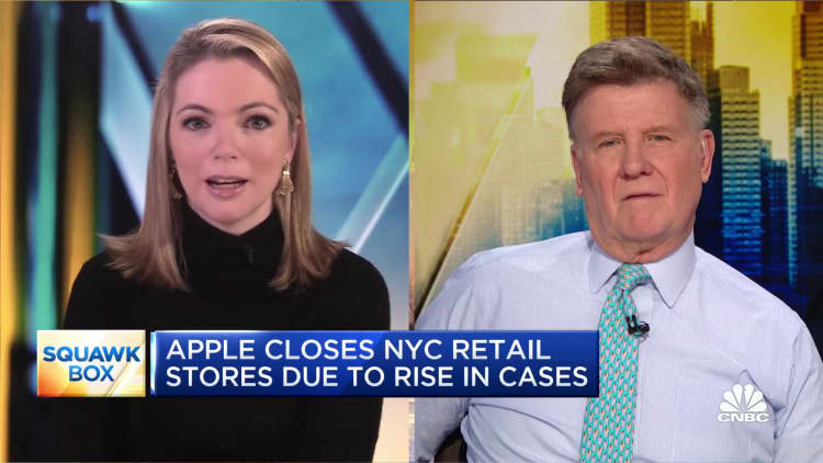 Apple closes New York City retail stores due to rise in cases