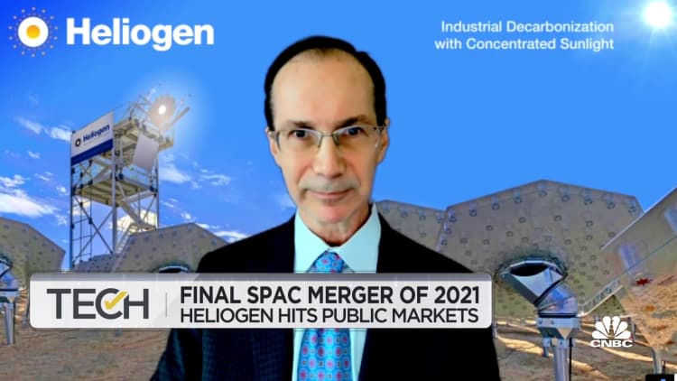 Renewable energy company Heliogen goes public in final SPAC merger of 2021