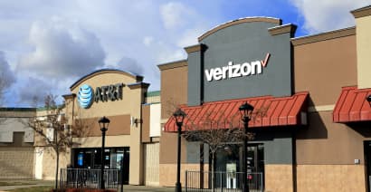 MoffettNathanson downgrades Verizon, call it a loser in the wireless landscape