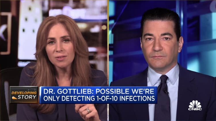 Covid wave in U.S. will move quickly, could peak in weeks: Dr. Scott Gottlieb