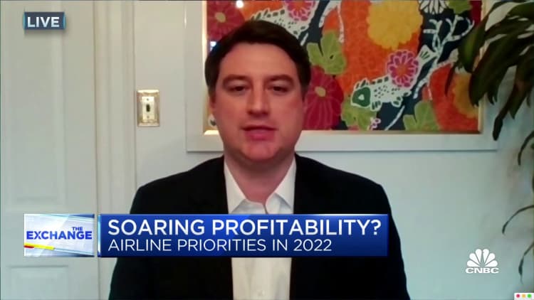 We are relatively optimistic on airline stocks in 2022, says MKM Partners' Cunningham