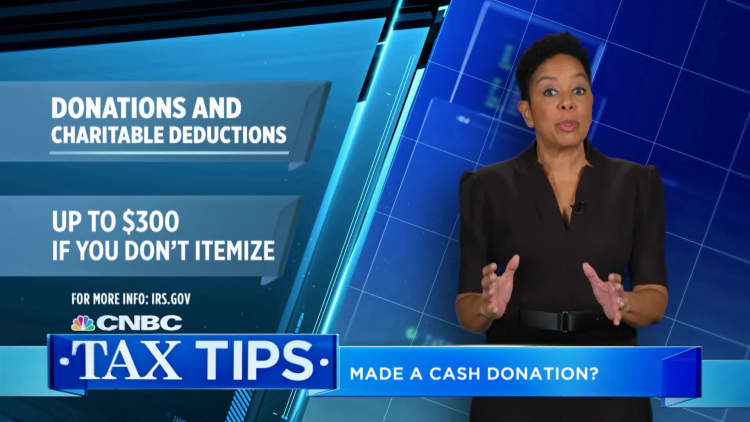 Tax tips for charitable donations in 2022