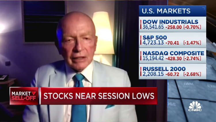 We're going to see a lot of liquidity in the market going forward, says Mark Mobius