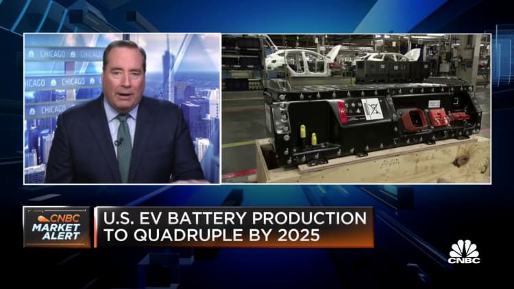 U.S. electric vehicle battery production to quadruple by 2025
