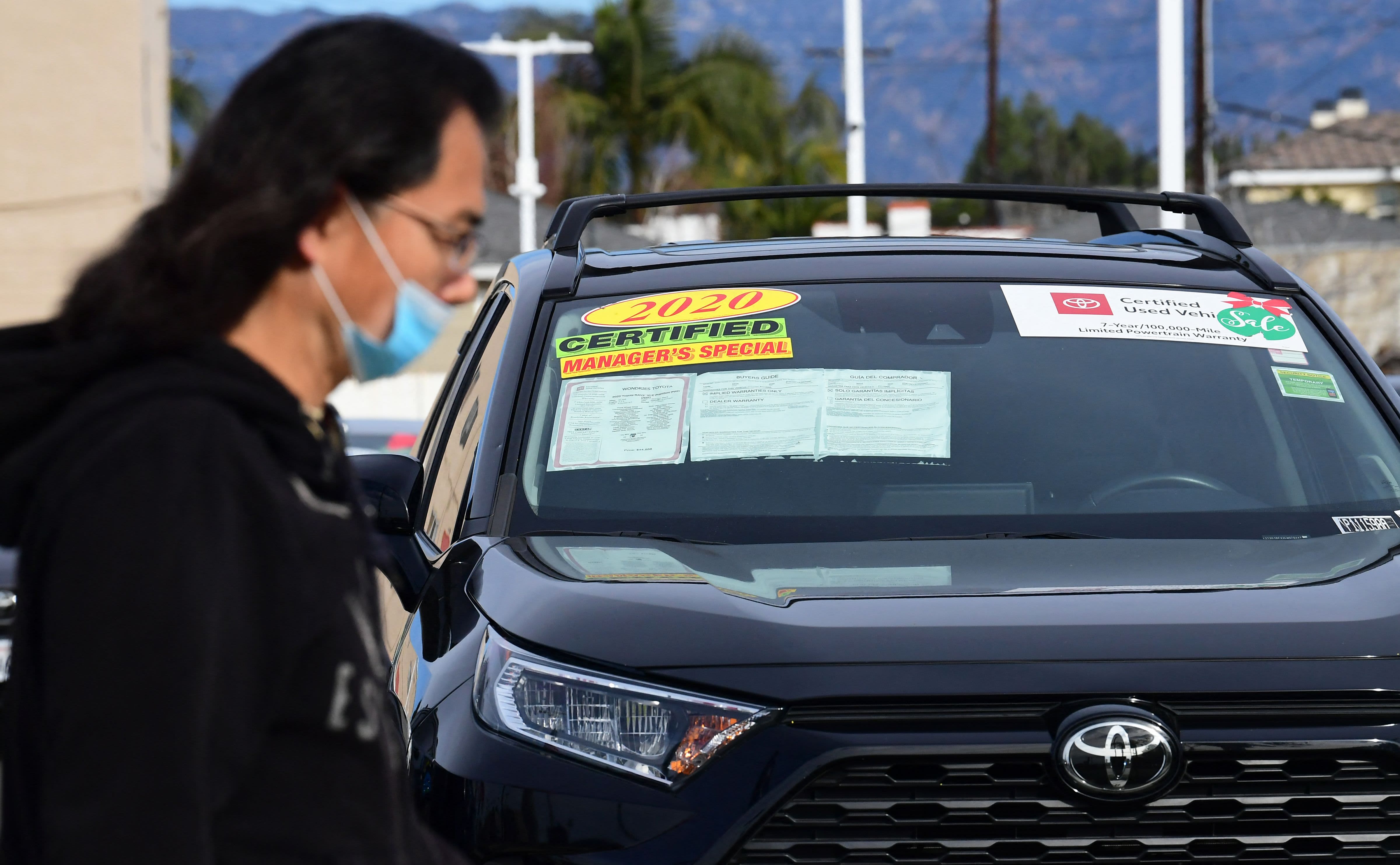 Why used car prices are pushing inflation higher