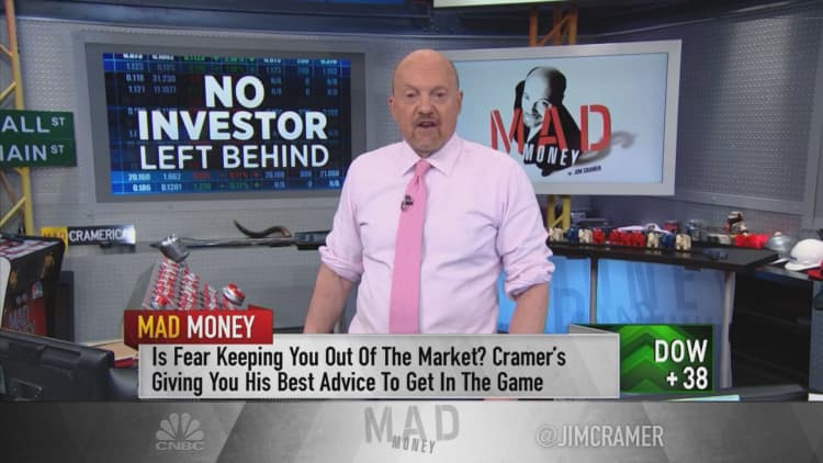 Cramer laments bearish market commentators and gives advice on buying stocks in a choppy market