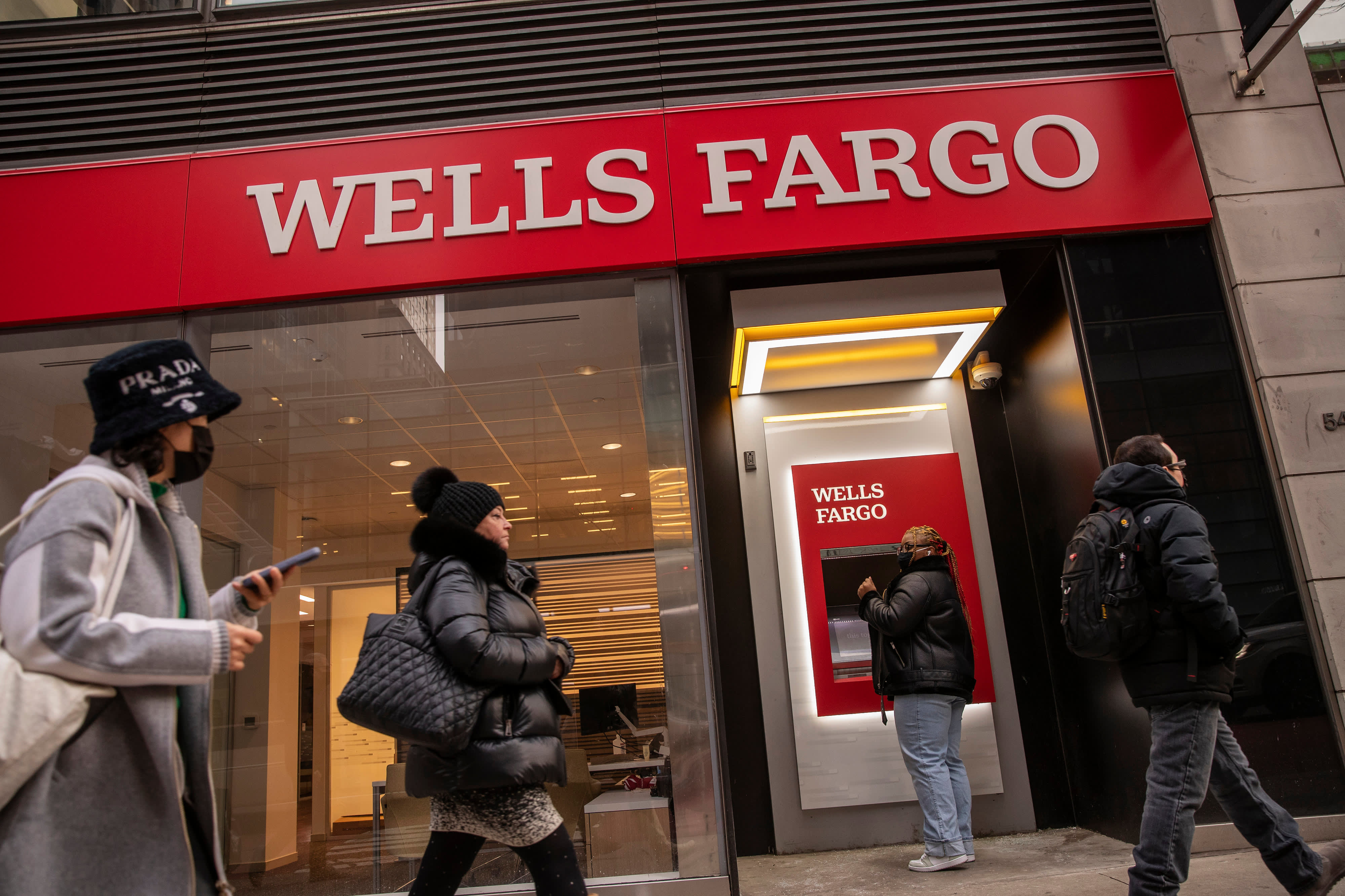 As the market digests the banking crisis, Morgan Stanley is a buy. But investors should sit tight on Wells Fargo