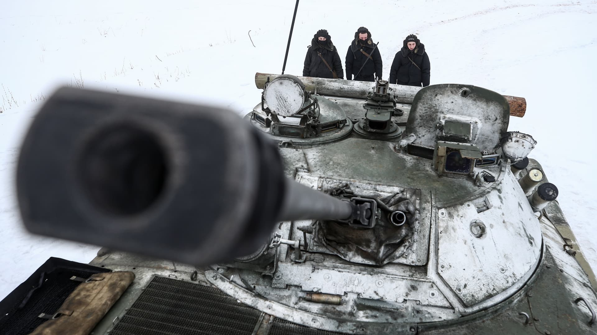 A BMP-2 amphibious infantry fighting vehicle during field firing practice ahead of the 78th birthday of the guards tank army of the Western Military District at the Golovenki range outside Moscow.